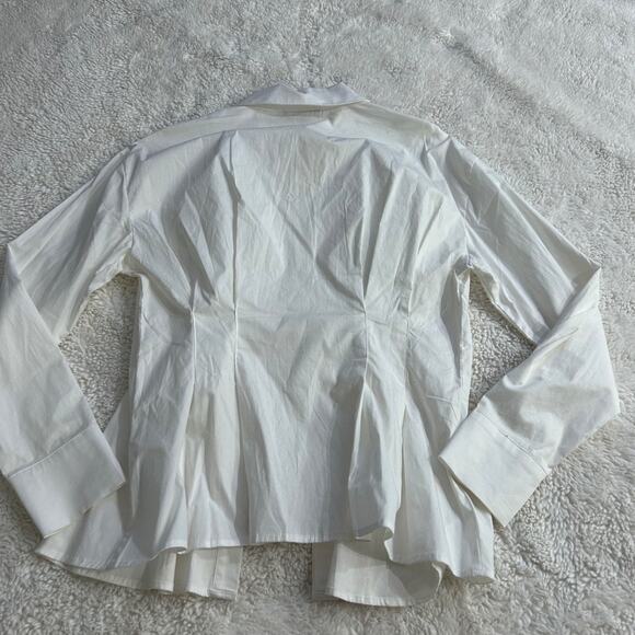 Guess Women's Catha Tailored Classic Button Down Shirt NWT Size M Preppy Soft - Picture 2 of 7